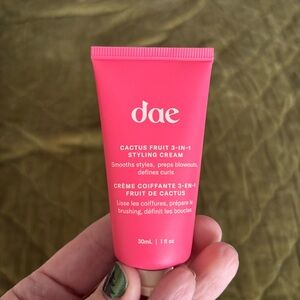 Dae Cactus Fruit 3-in-1 Styling Cream